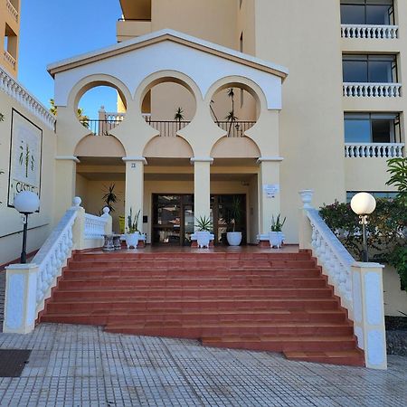 Апартаменты Castle Harbour 3 Лос Кристианос Экстерьер фото